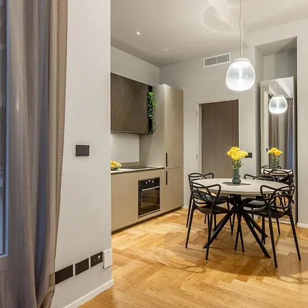 Luxury Modern Near Duomo - Exclusive & *